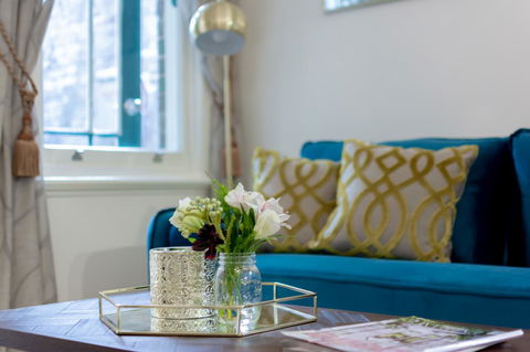 Heritage Townhouse Near Harbour Bridge - Surfers Gold Coast 5