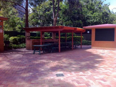 Darling Harbor Apartment - Surfers Gold Coast 11