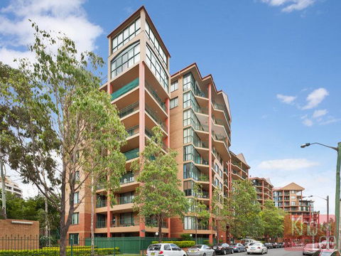 Darling Harbor Apartment - Surfers Gold Coast 13