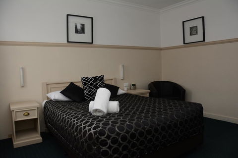 Ben Chifley Motor Inn - Surfers Gold Coast 19