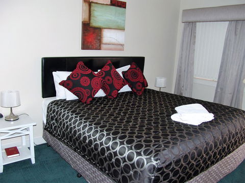 Ben Chifley Motor Inn - Surfers Gold Coast 25