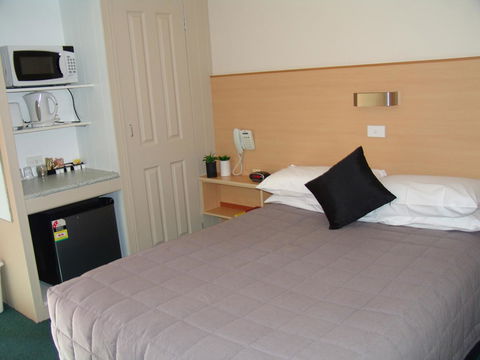 Ben Chifley Motor Inn - Surfers Gold Coast 27
