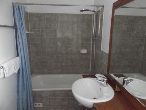 Ben Chifley Motor Inn - Surfers Gold Coast 7