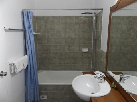 Ben Chifley Motor Inn - Surfers Gold Coast 11