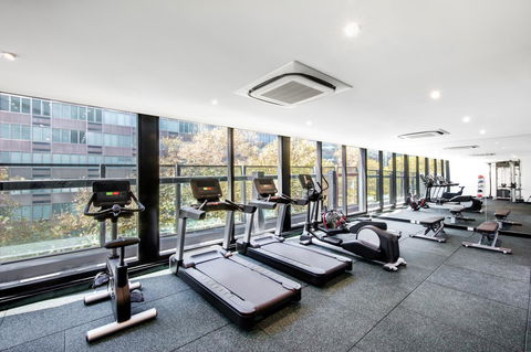 Vibe Hotel North Sydney - Surfers Gold Coast 8