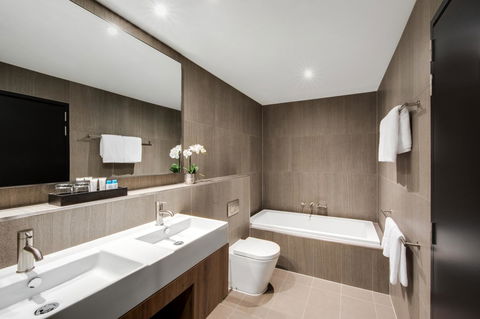 Vibe Hotel North Sydney - Surfers Gold Coast 27