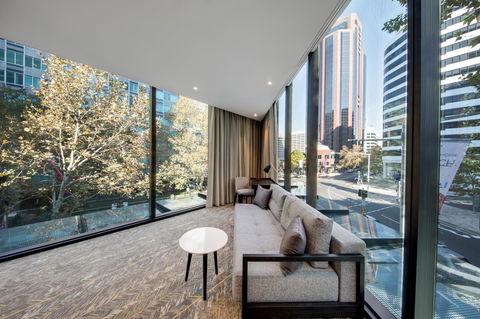Vibe Hotel North Sydney - Surfers Gold Coast 28