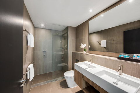 Vibe Hotel North Sydney - Surfers Gold Coast 22