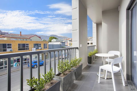 CH Boutique Hotel & Apartments, Ascend Hotel Collection - Surfers Gold Coast 14