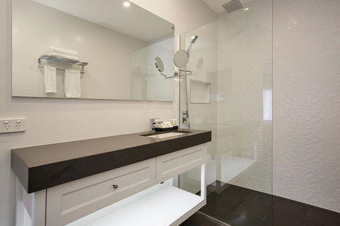 CH Boutique Hotel & Apartments, Ascend Hotel Collection - Surfers Gold Coast 10