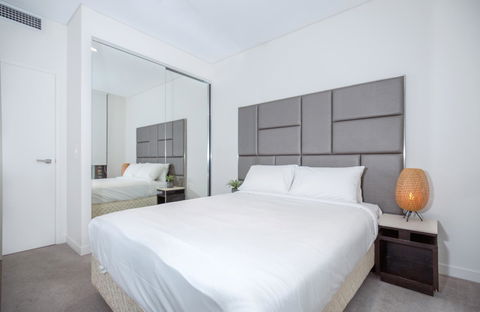 DD Apartments On Day - Surfers Gold Coast 24