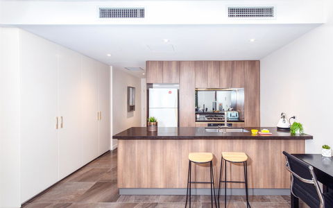 DD Apartments On Day - Surfers Gold Coast 10