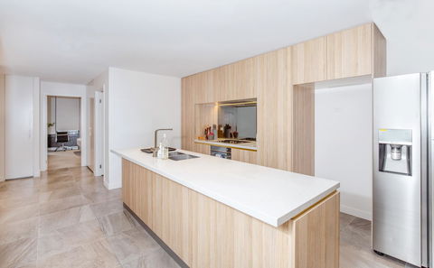 DD Apartments On Day - Surfers Gold Coast 32