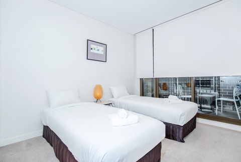 DD Apartments On Day - Surfers Gold Coast 27