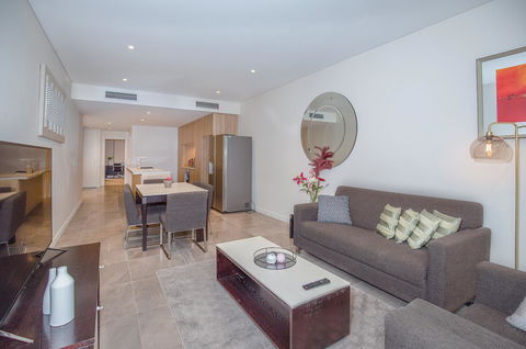 DD Apartments On Day - Surfers Gold Coast 26