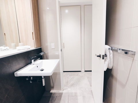 DD Apartments On Day - Surfers Gold Coast 33