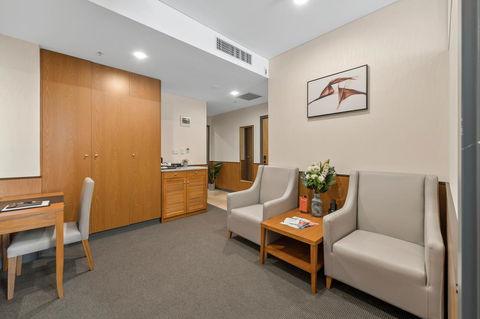 YEHS Hotel Sydney QVB - Surfers Gold Coast 32