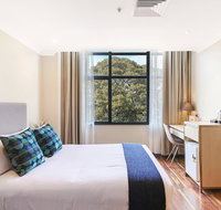 Ryals Hotel - Broadway - Surfers Gold Coast