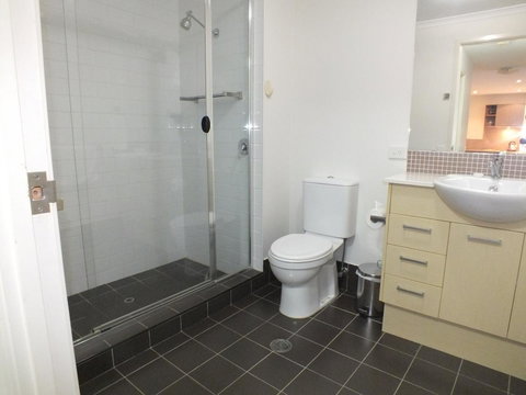 Pacific Marina Apartments - Surfers Gold Coast 12