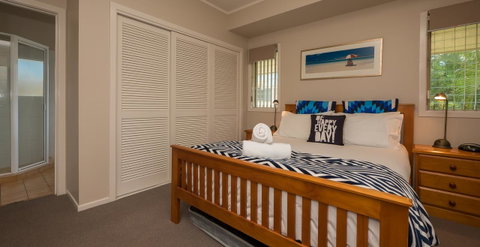 Hastings Cove Holiday Apartments - Surfers Gold Coast 2