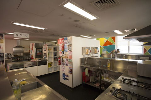 YHA Sydney Harbour - Surfers Gold Coast 12