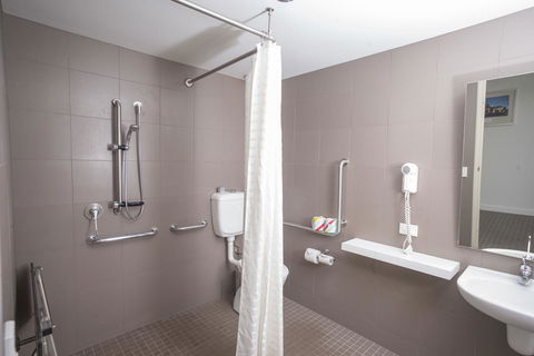 YHA Sydney Harbour - Surfers Gold Coast 17