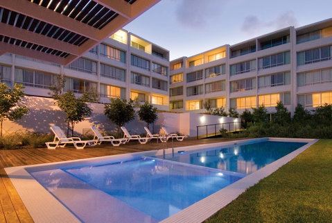 Oaks Nelson Bay Lure Suites - Surfers Gold Coast 0