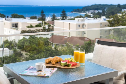 Oaks Nelson Bay Lure Suites - Surfers Gold Coast 6