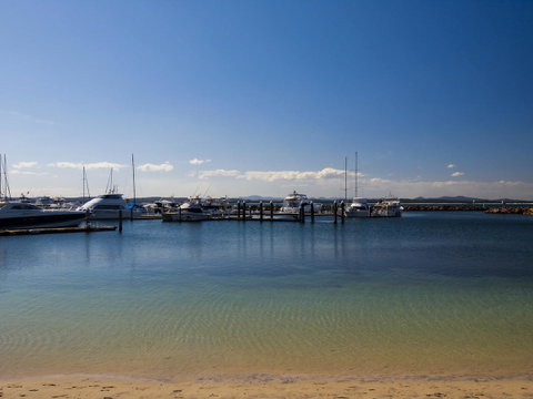 Oaks Nelson Bay Lure Suites - Surfers Gold Coast 3