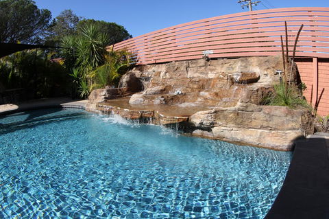 Sleepy Hill Motor Inn - Surfers Gold Coast 25
