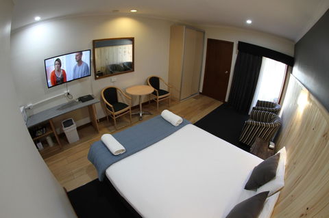 Sleepy Hill Motor Inn - Surfers Gold Coast 13