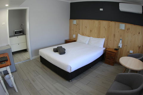 Sleepy Hill Motor Inn - Surfers Gold Coast 23