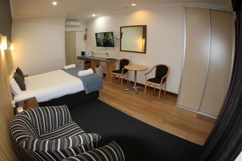Sleepy Hill Motor Inn - Surfers Gold Coast 15