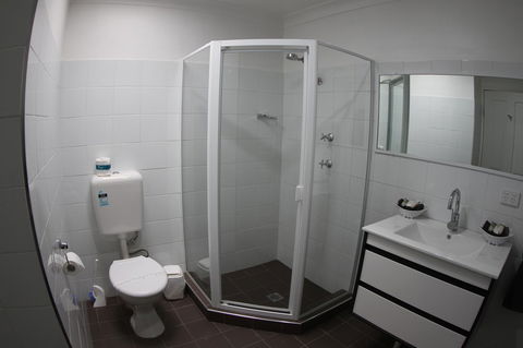 Sleepy Hill Motor Inn - Surfers Gold Coast 40