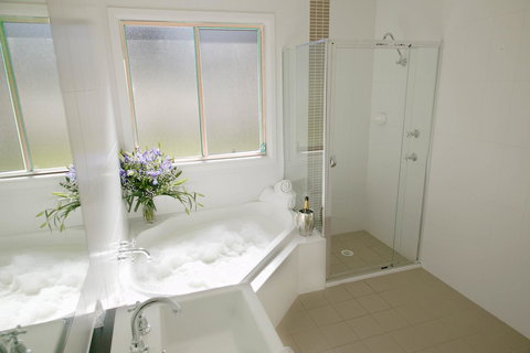 Nightingale Villas - Surfers Gold Coast 9