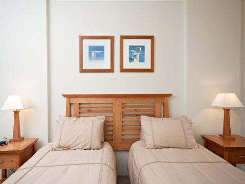 Messines Street, Breakwater Apartment, 104 - Surfers Gold Coast 8