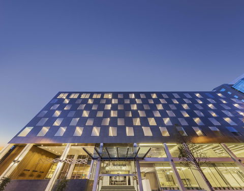 PARKROYAL Parramatta - Surfers Gold Coast 1