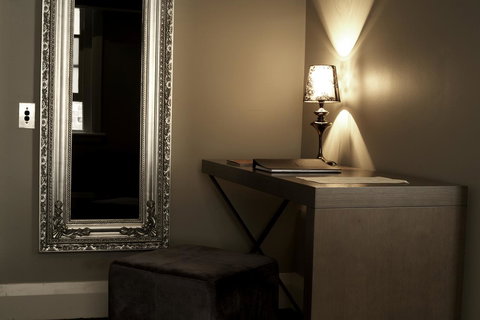 Kirketon Hotel Sydney - Surfers Gold Coast 5