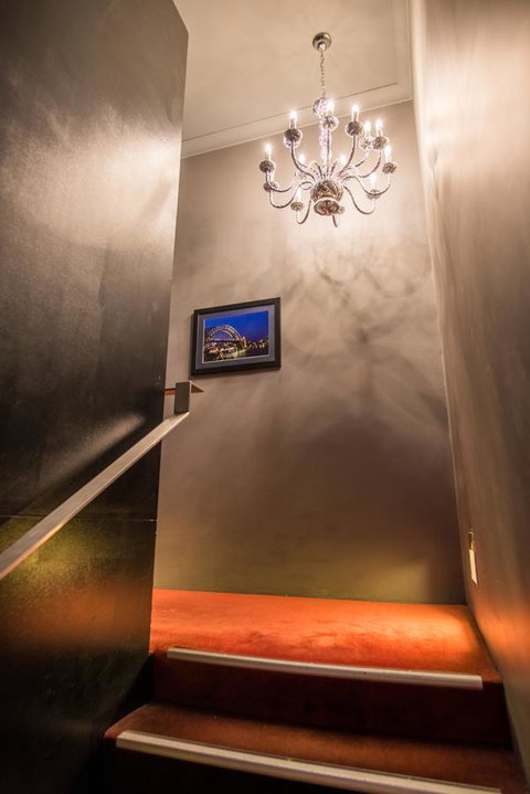 Kirketon Hotel Sydney - Surfers Gold Coast 28