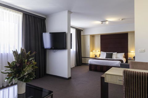 Mercure Albury - Surfers Gold Coast 12