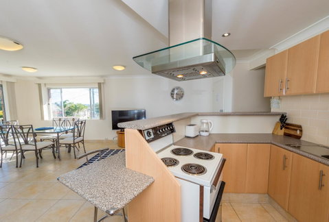 Ronald Avenue 1/65 - Shoal Bay - Surfers Gold Coast 6