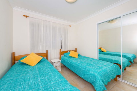 Ronald Avenue 1/65 - Shoal Bay - Surfers Gold Coast 8