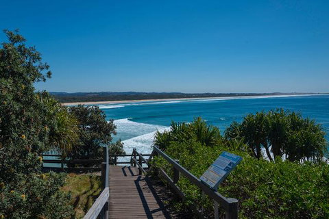 Hastings By The Sea - Surfers Gold Coast 0
