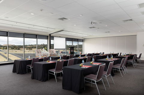 Rydges Mount Panorama Bathurst - Surfers Gold Coast 36