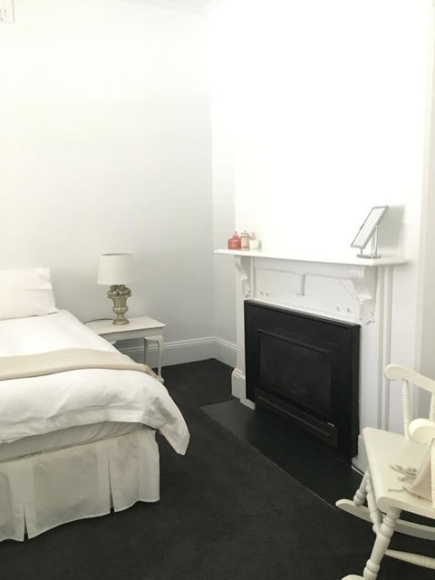 99 Hill Street Apartments - Surfers Gold Coast 3