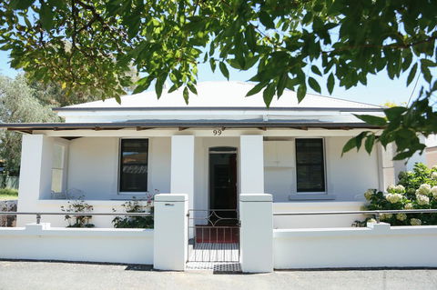 99 Hill Street Apartments - Surfers Gold Coast 0