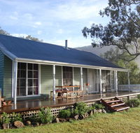 Cadair Cottages - Surfers Gold Coast