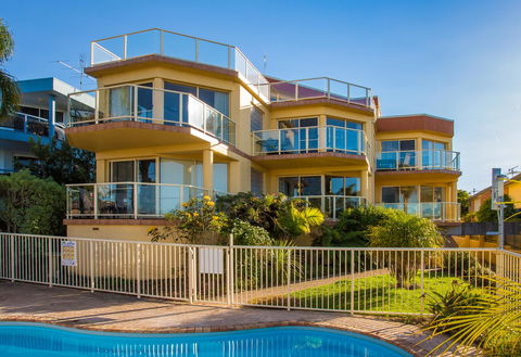Baywatch Apartments Merimbula - Surfers Gold Coast 2