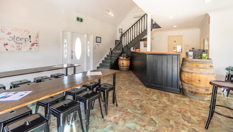 Madigan Wine Country Cottages - Surfers Gold Coast 24