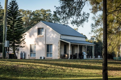 Madigan Wine Country Cottages - Surfers Gold Coast 38